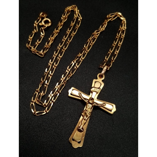 279 - Two 9 K yellow gold crosses with chain. Total weight: 6.4 g.
REF: 00004394