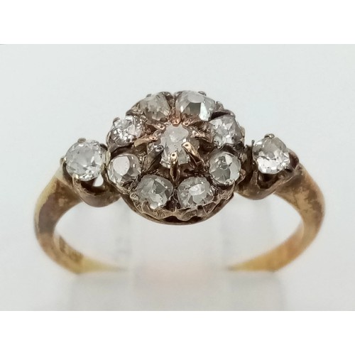 7 - An antique, 18 K yellow gold ring with an old cut diamond (0.50 carats) cluster. Ring size: J. weigh... 