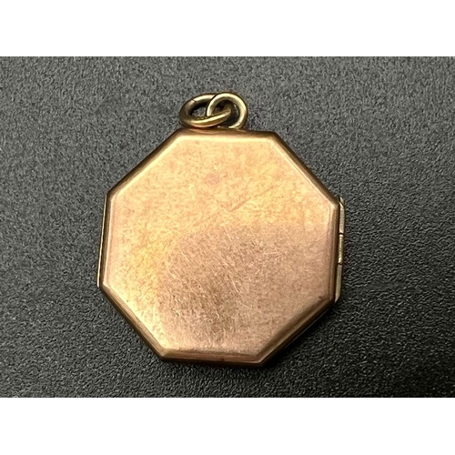 1278 - A Vintage 9K Rose Gold Octagon Pendant. 2.65g