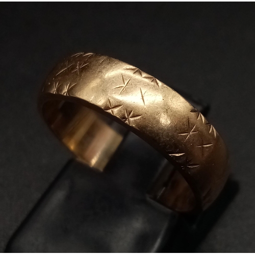 1163 - A Vintage 9K Yellow Gold Band Ring. Size N. 3.6g