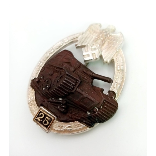 1009 - Very Good Museum Quality Replica WW2 German 25 Panzer Assault Badge. Ideal for re-enactors or as a s... 