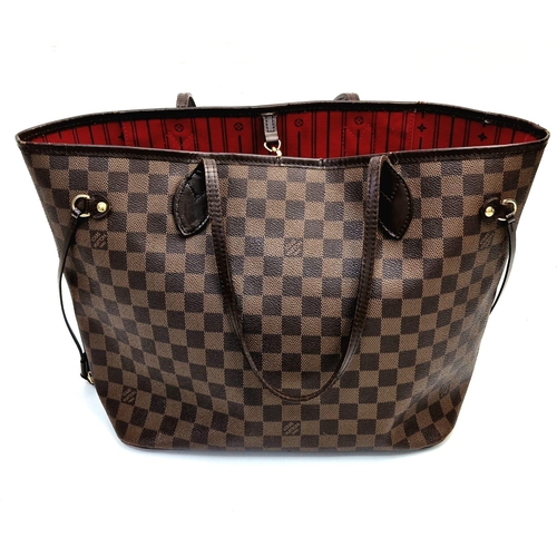 212 - A Louis Vuitton Neverfull Tote Bag. LV checked and brown canvas with brown leather handles. Gilded h... 