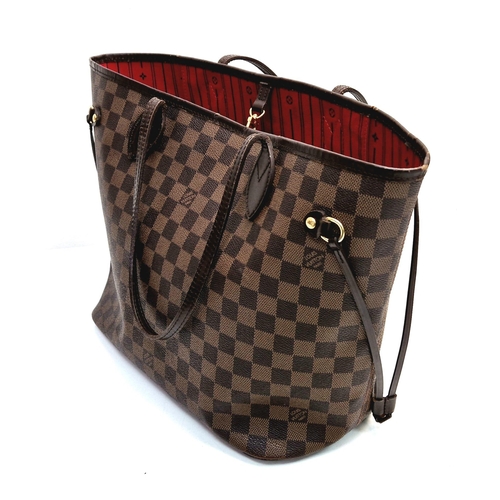 212 - A Louis Vuitton Neverfull Tote Bag. LV checked and brown canvas with brown leather handles. Gilded h... 