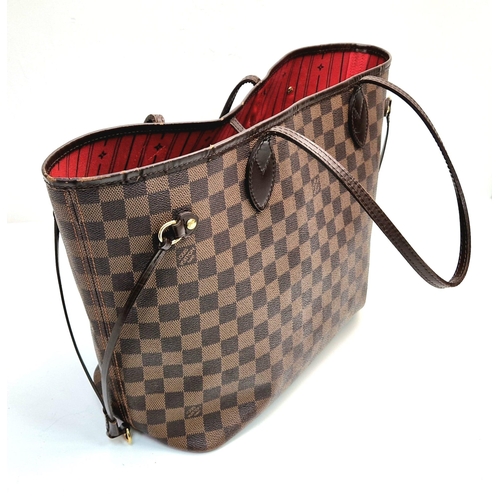 212 - A Louis Vuitton Neverfull Tote Bag. LV checked and brown canvas with brown leather handles. Gilded h... 