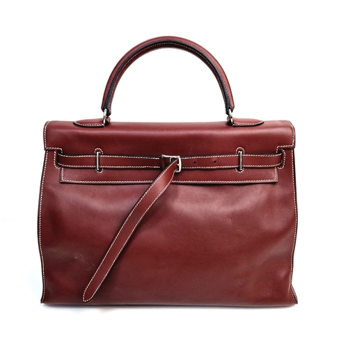 89 - A Hermes Kelly Brown Leather Handbag. Simple elegance with the softest of leather and buckle design.... 