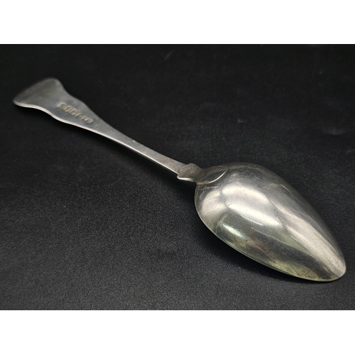 193 - A PAIR OF GEORGIAN SILVER TEA SPOONS HALLMARKED 1832 GLASGOW   35.6gms