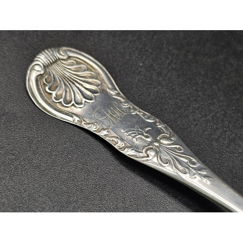 193 - A PAIR OF GEORGIAN SILVER TEA SPOONS HALLMARKED 1832 GLASGOW   35.6gms