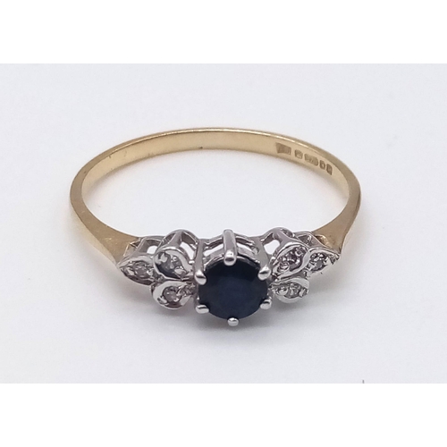 241 - 9K YELLOW GOLD DIAMOND & SAPPHIRE RING. TOTAL WEIGHT 1.3G.  SIZE N/O