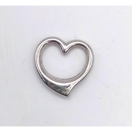 417 - 9K WHITE GOLD OPEN HEART PENDANT 0.4G