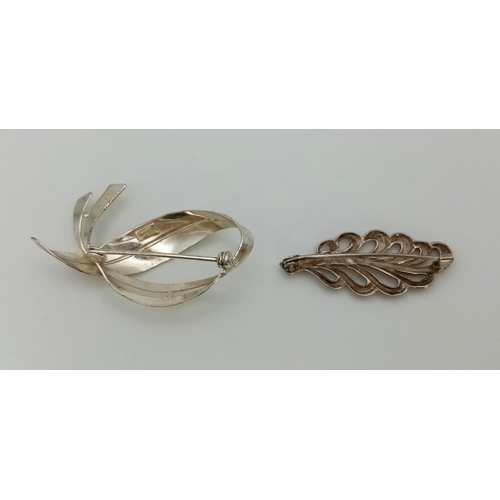 913 - A Parcel of Two Vintage Silver Leaf Pattern Brooches, Continental Origin (Possibly Czech or German. ... 