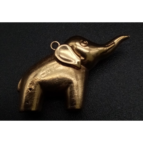 1034 - 9K YELLOW GOLD DUMBO ELEPHANT CHARM 1.3G