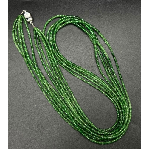 1094 - 5 STRING GREEN GARNET NECKLACE 32.2G