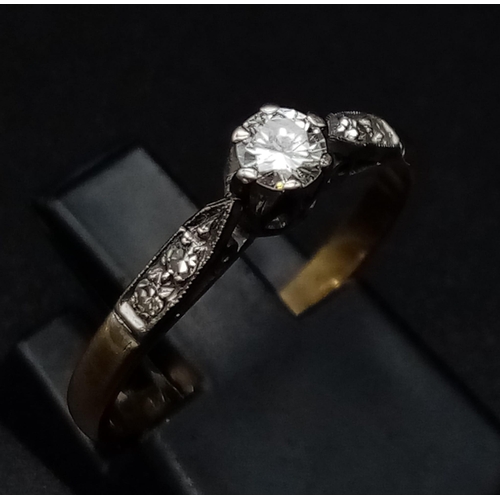 578 - 18K YELLOW GOLD & PLATINUM VINTAGE DIAMOND SOLITAIRE RING.  0.20CT DIAMOND. TOTAL WEIGHT 1.95G SIZE ... 