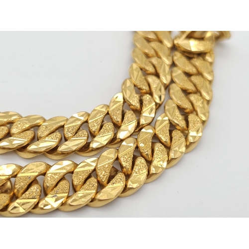 811 - A yellow gold mixed lot consisting of: 
22 K chain and six necklaces A/F
21 K bracelet and ring (siz... 