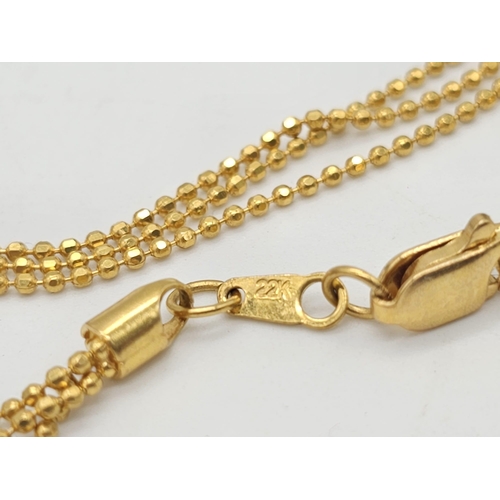 811 - A yellow gold mixed lot consisting of: 
22 K chain and six necklaces A/F
21 K bracelet and ring (siz... 