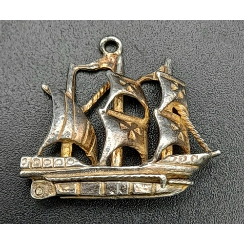 901 - 2 X STERLING SILVER CHARMS VIKING SHIP & WISHING WELL 9G