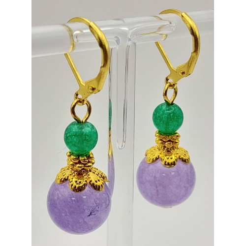 1165 - A Pair of Lavender and Green Jade Drop Earrings. 3cm