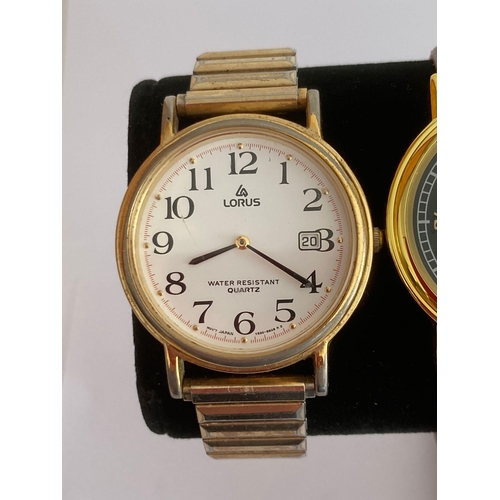 841 - 3 x Gentlemans quality quartz wristwatches,To include a LORIS DAY/DATE and a Q&Q Square face. All wa... 