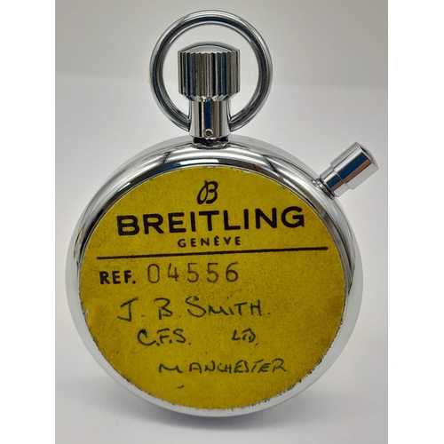 1202 - A Vintage Breitling Airtour Stopwatch. In good condition and working order. 5cm diameter.