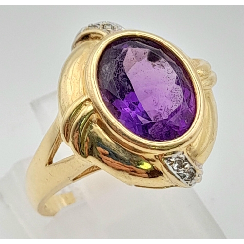 1286 - A 4ct (approx) Amethyst 14K Gold and Diamond Ring. Size K.
5g total weight