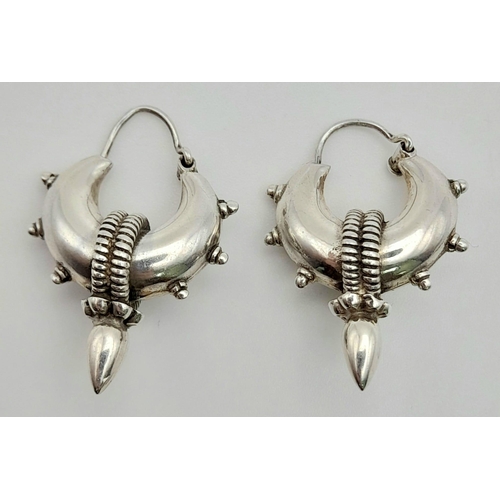 1509 - A Pair of Antique-Style 925 Silver Crescent Earrings.