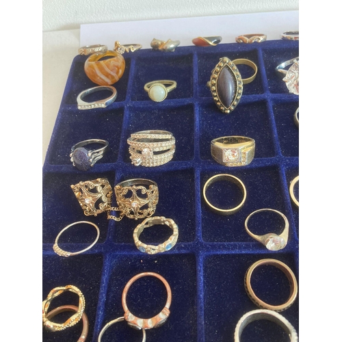 572 - Large selection of DRESS RINGS To include jewelled, novelty, statement, etc. Please see all pictures... 