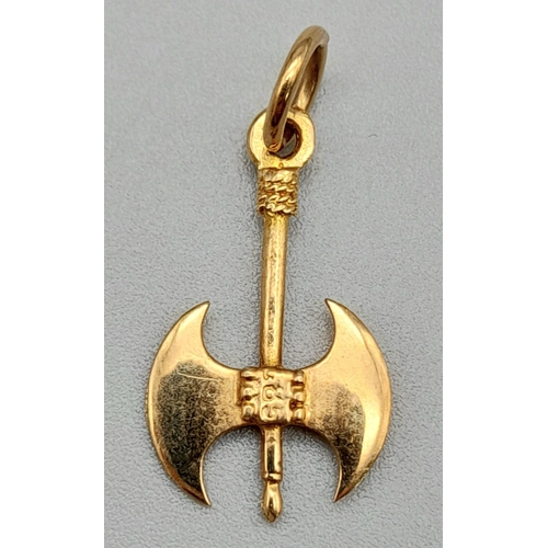 962 - 14K YELLOW GOLD MEDIEVAL AXE CHARM 0.7G