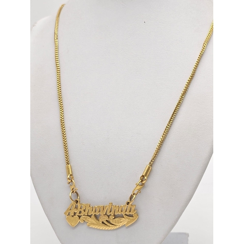 630 - A yellow gold mixed lot consisting of :
22 K chain, earrings and bangle
18 K chain with pendant and ... 