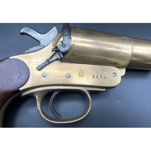 1271 - Brass Webley and Scott Signal MK11 4ich WW1 Flare Pistol. Comes with Deactivation Certificate.