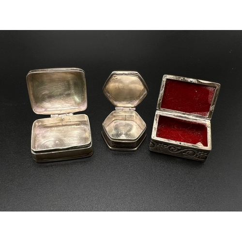 1515 - Three Vintage Possibly Antique 925 Silver Miniature Trinket Boxes. 3 x2 cm.