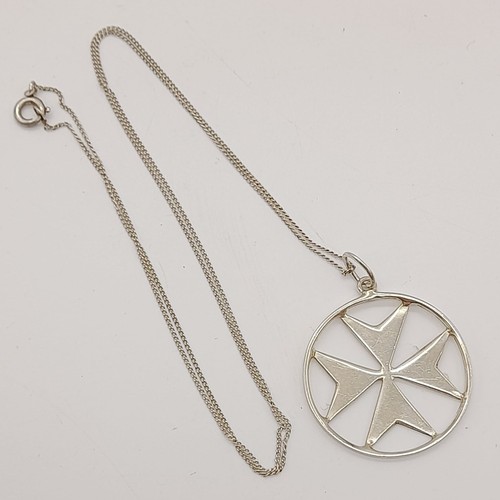 361 - An Excellent Condition Vintage Silver Maltese Cross Pendant Necklace. 3cm Diameter, 51cm Length Ster... 