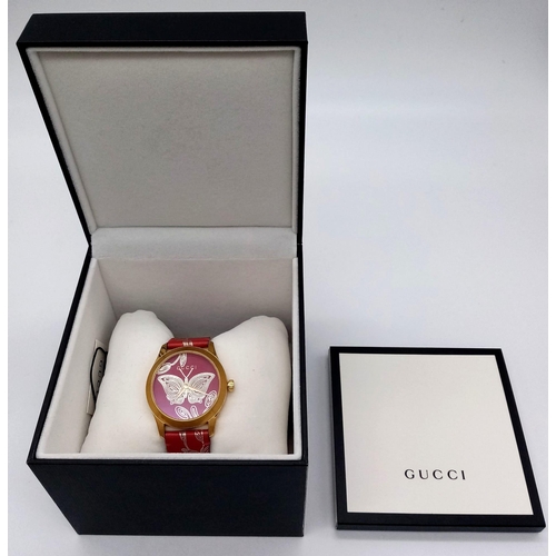 119 - A beautiful, Italian designed, Swiss Made, GUCCI unisex 126.4 watch in excellent/unused condition wi... 