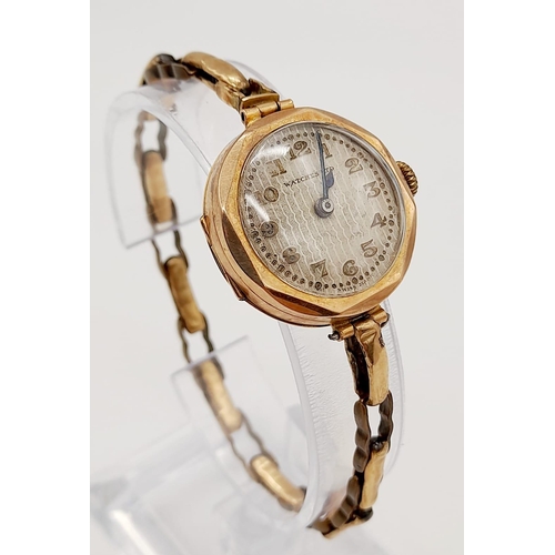 32 - An Antique 9K Rose Gold Watchers Ltd Ladies Watch. 9K gold expandable bracelet. 9K hallmarked case -... 