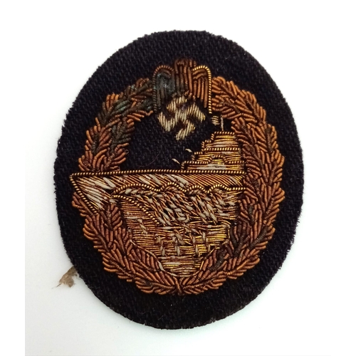 26 - WW2 German Kriegsmarine Destroyer Badge with cloth wire variant.