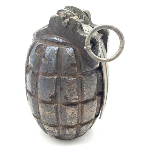 120 - INERT WW1 British N° 23 Rifle Grenade with Inner and Rod Base Dated 1916. H and T Vaughan Staffordsh... 