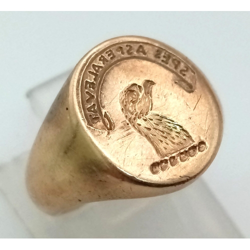 117 - 9K YELLOW GOLD SEAL ENGRAVED SIGNET RING. TOTAL WEIGHT 7G.  SIZE G