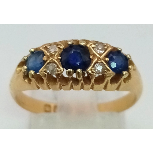 37 - An antique, 18 K yellow gold ring with old cut diamonds and sapphires (0.65 carats). Hallmarked Ches... 