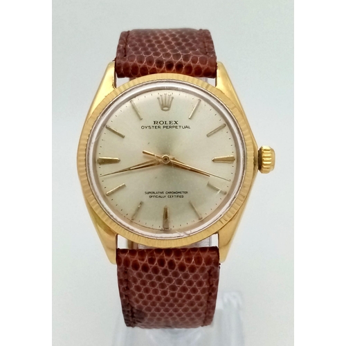 171 - A VINTAGE ROLEX OYSTER PERPETUAL CHRONOMETER, IN 18K GOLD WITH LEATHER STRAP, AUTOMATIC MOVEMENT.  3... 