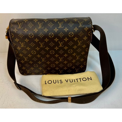 Sold at Auction: Louis Vuitton, LOUIS VUITTON SHOULDER BAG DISTRICT