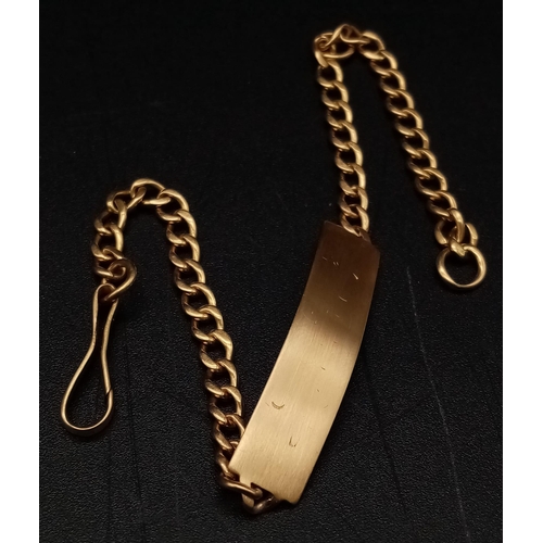 140 - An 18 K yellow gold child’s identity bracelet. Length: 18 cm (adjustable), weight: 6.5 g. In a red v... 