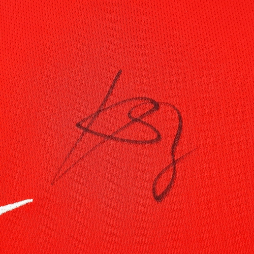 343 - An Arsenal Football Club (Circa 2002-4) - O2 Sponsor, Kolo Toure Signed Home Shirt. Henry name and n... 