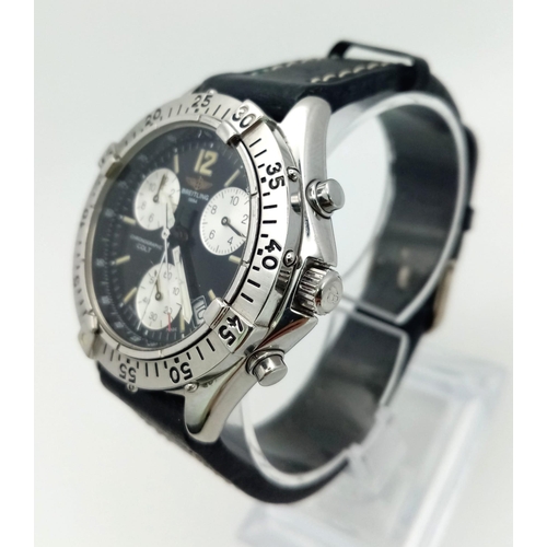 834 - A Breitling Colt Chronograph Gents Quartz Watch. Black leather strap. Stainless steel case - 38mm. B... 