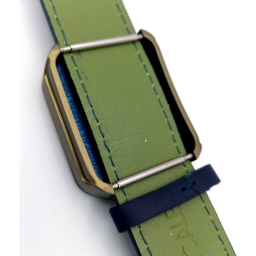 444 - A Verticale Swiss Gents Watch. Blue leather strap. Green ceramic case. Mechanical movement in workin... 