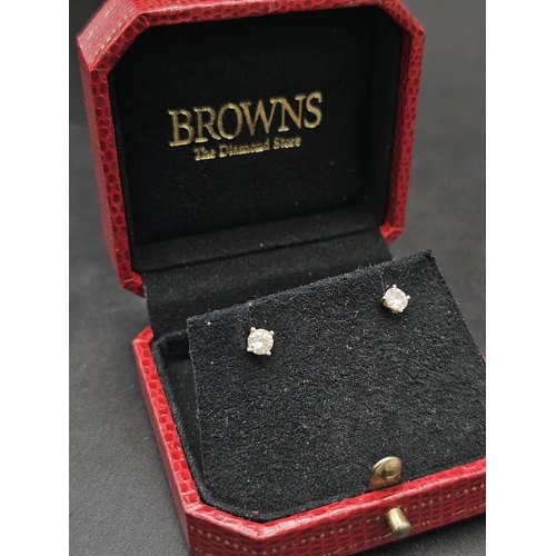 687 - A Pair of Browns Designer 18K Gold Diamond Stud Earrings. 
0.60ctw of bright, white VS1 diamonds. A ... 