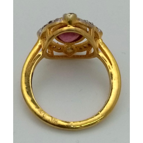 851 - A Ruby Ring with Rose cut Diamonds. Gold plated 925 Sterling silver. Burma Ruby- 2.65ct. Diamond- 0.... 