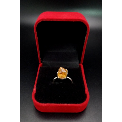 909 - A Natural Earth Mined Rough Citrine Silver Ring. 925 Sterling silver. 4g total weight.