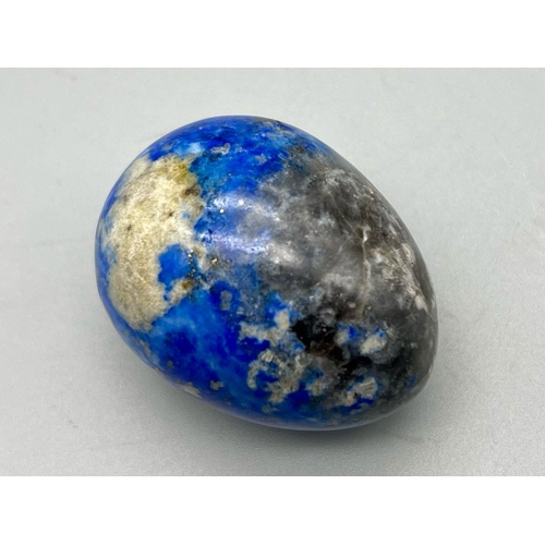 1321 - A lapis lazuli egg, dimensions: 48 x 38 x 38 mm. Totally natural, untreated condition. Weight: 105 g... 