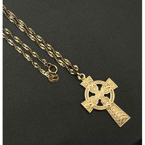 421 - A 9K Yellow Gold Celtic Cross Pendant on a 9K Yellow Gold Disappearing Necklace. 2.5cm and 50cm. 3.5... 