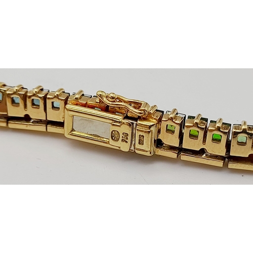 195 - A spectacular 18 K yellow gold necklace with a rainbow of gemstones and diamonds. Length: 43 cm, wei... 