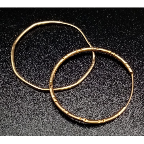 447 - Two Pairs of Thin 9K Yellow Gold Hoop Earrings. Small and medium. 0.47g total weight.